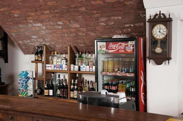 Hotel Astoria Satu Mare Ngoại thất bức ảnh
